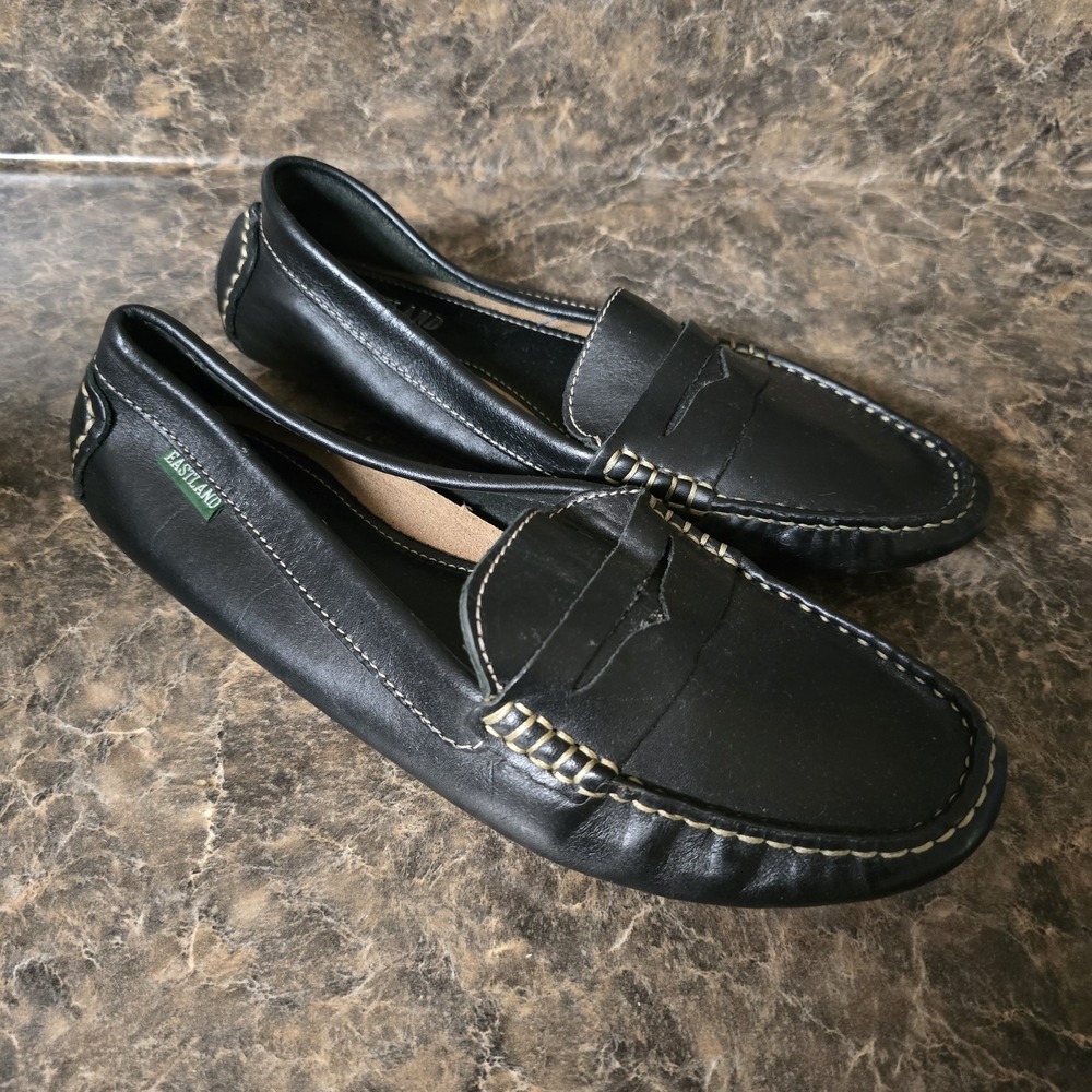 Eastland Womens Loafers Patricia Slip On Black Leather Loafer Sz 8M
